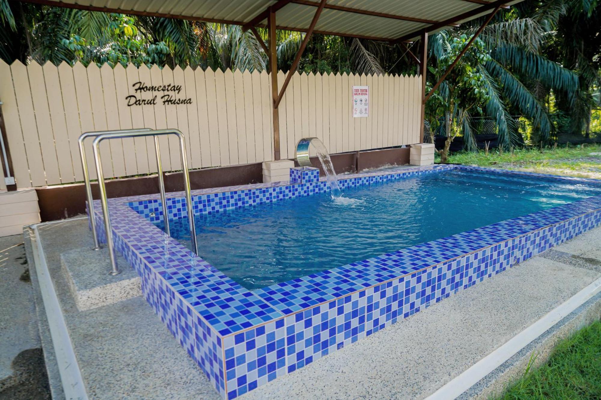 Adorable 3-Bedroom Home With Pool, Wi-Fi And Bbq Rembau Exterior photo